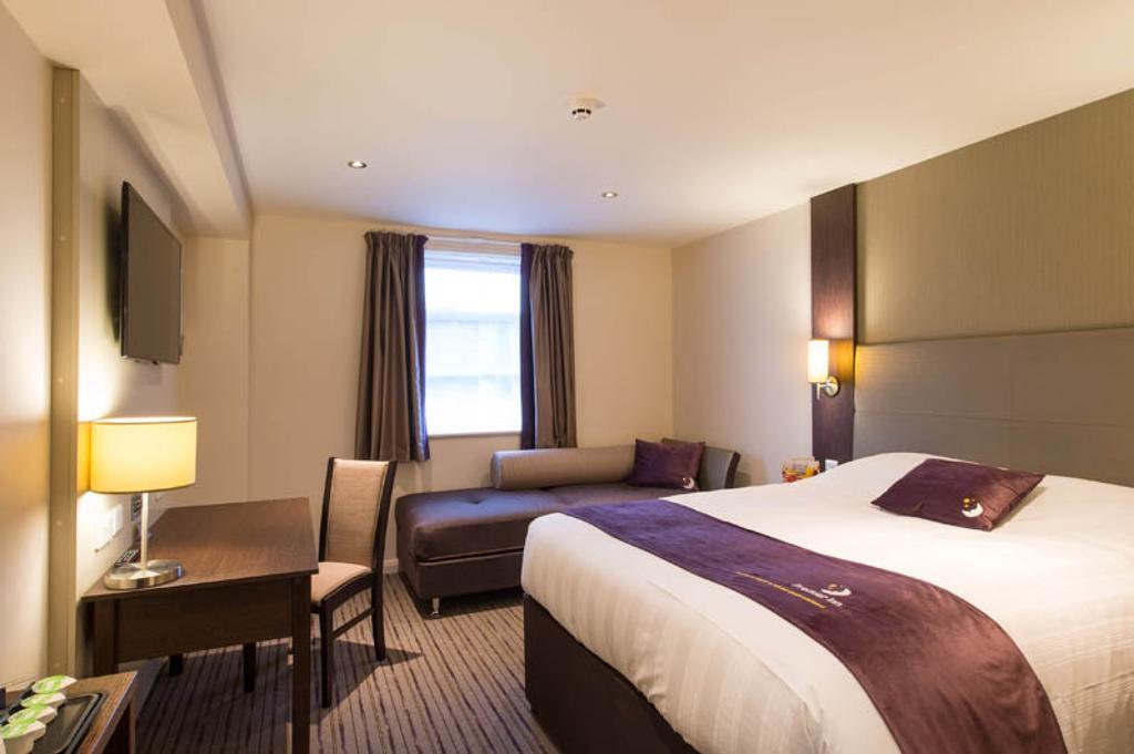 Premier Inn Lancaster Esterno foto