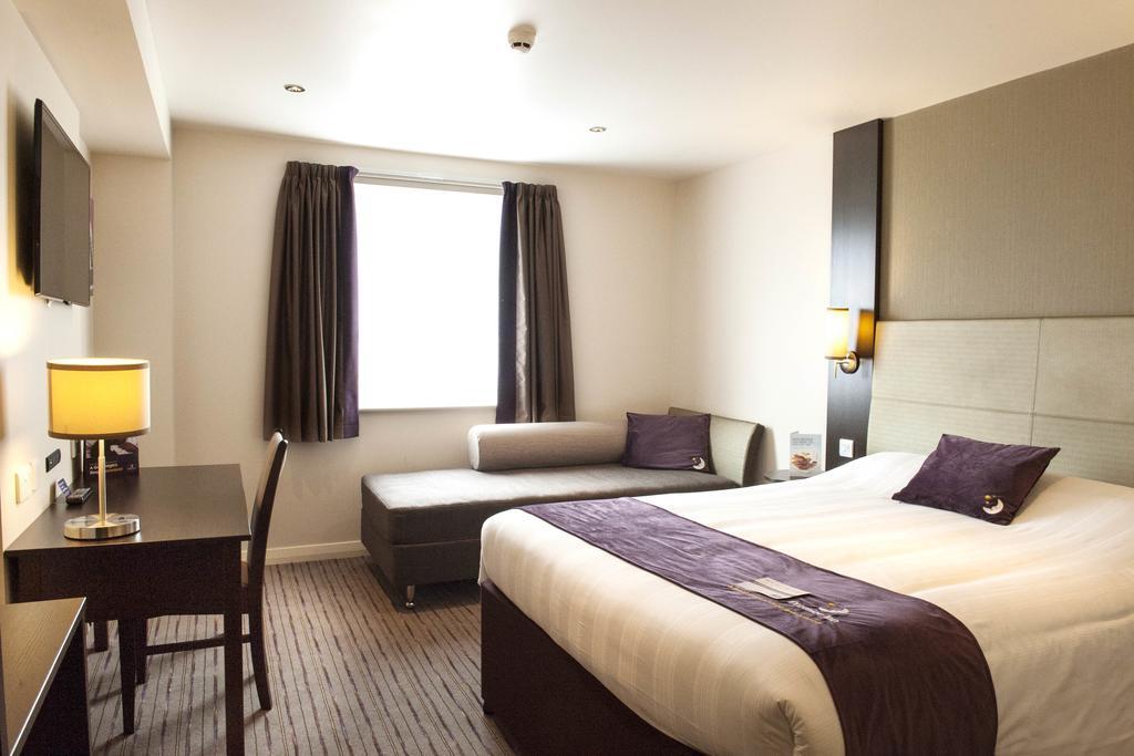 Premier Inn Lancaster Esterno foto